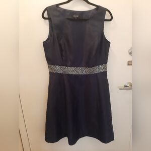 Nine West Elegant Midnight Blue Dress with Silver Accents Size 10